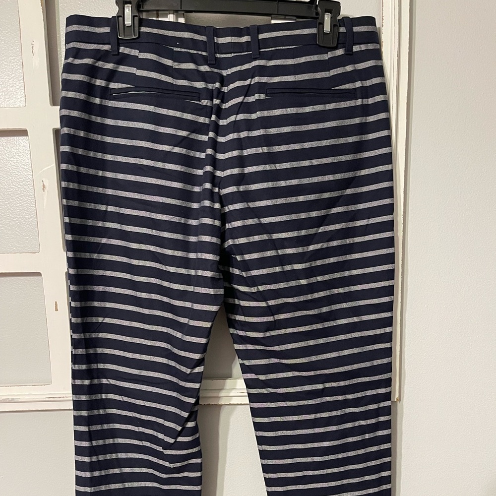 Gap Slim Cropped Pants Size 6